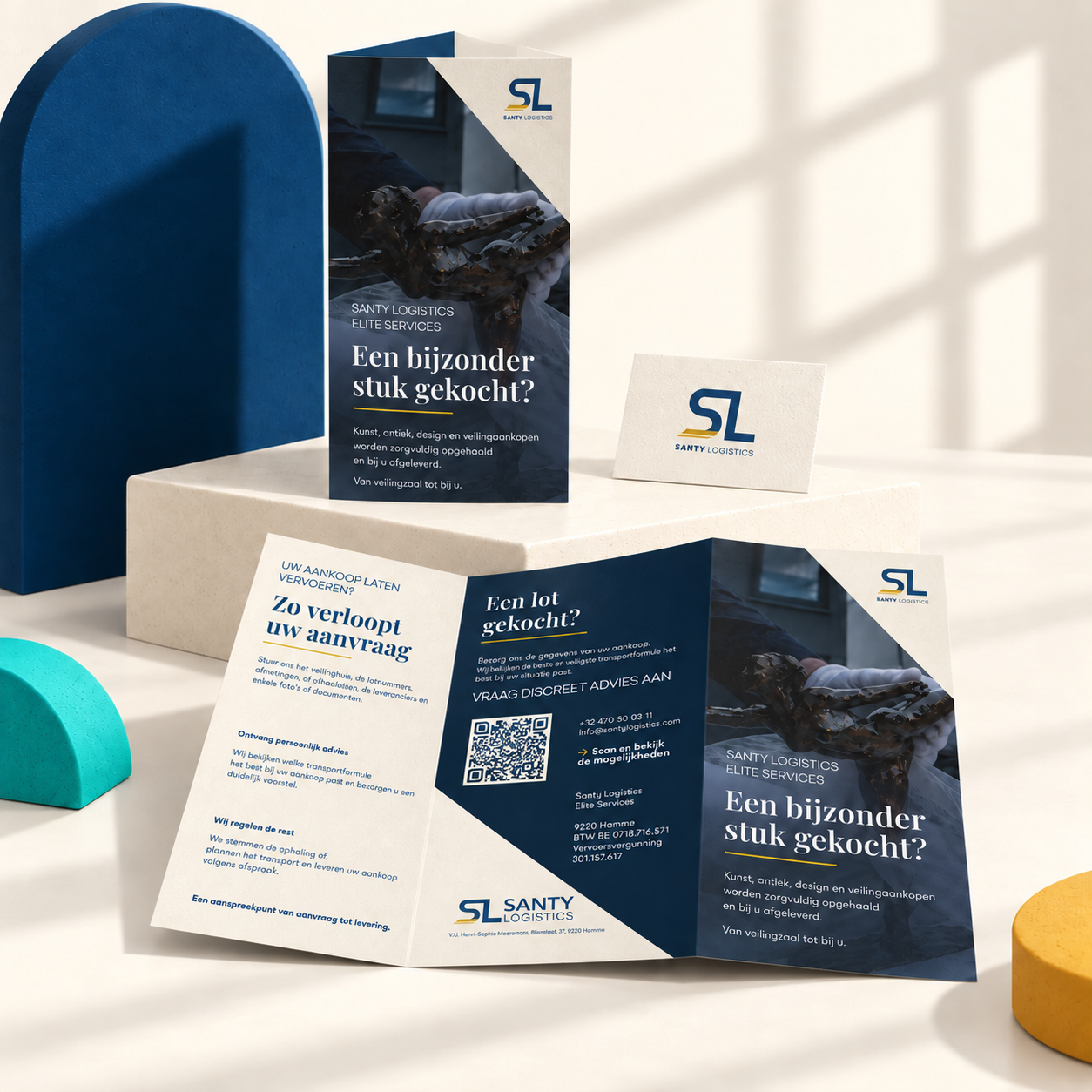1. Santy Logistics – Branding en huisstijl voor Santy Logistics, toegepast op visitekaartjes en zakelijke documenten.